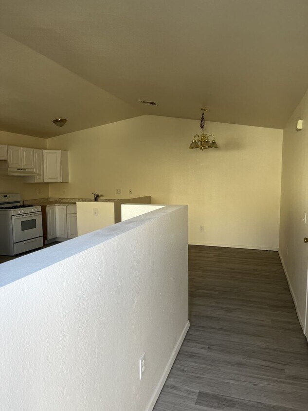 Foto principal - GP -7221 Murray Lane