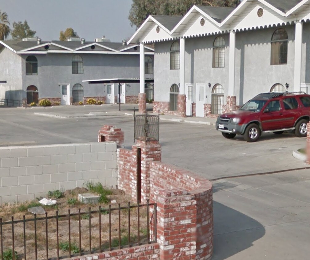 Building Photo - 4023 O St