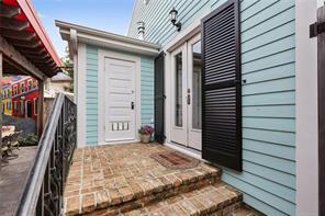 Building Photo - 1026 Arabella St
