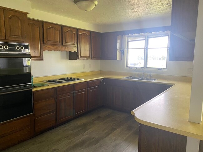 Foto del edificio - 11790 23 Mile Rd