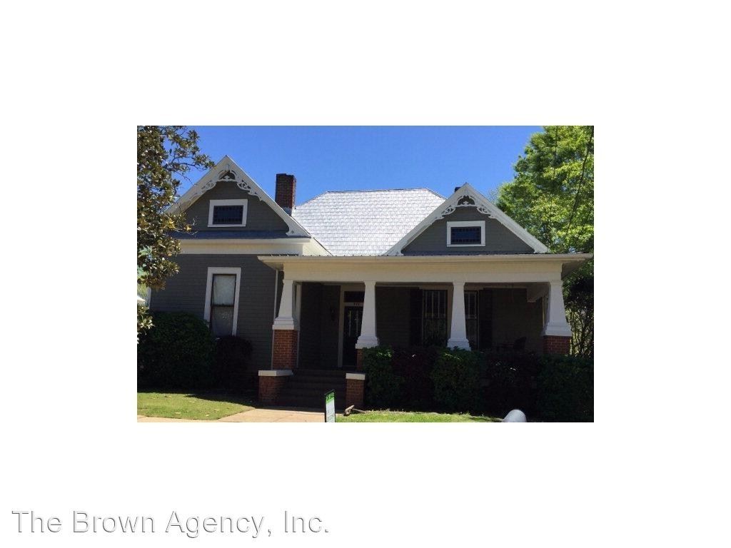 Primary Photo - 3 br, 2 bath House - 707 Ave. D