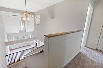 Building Photo - 3122 Camelot Dr