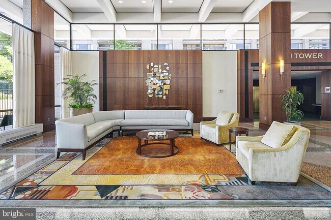 Lobby - 3705 S George Mason Dr