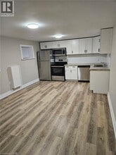 Building Photo - 539 Woodlawn Rd