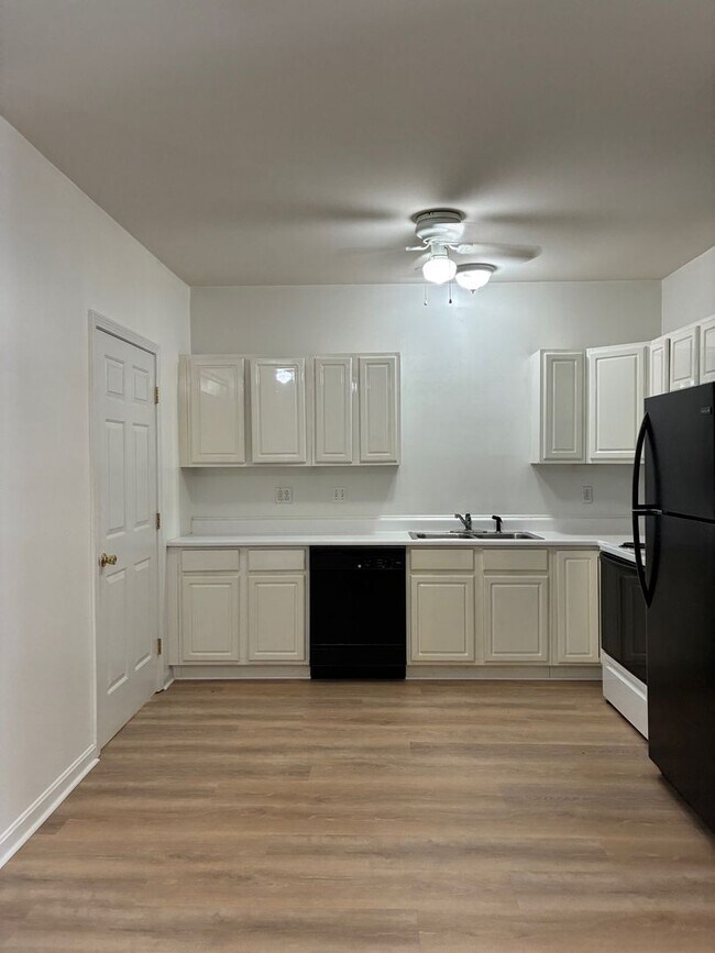 Foto del edificio - McKeon Park Apartments
