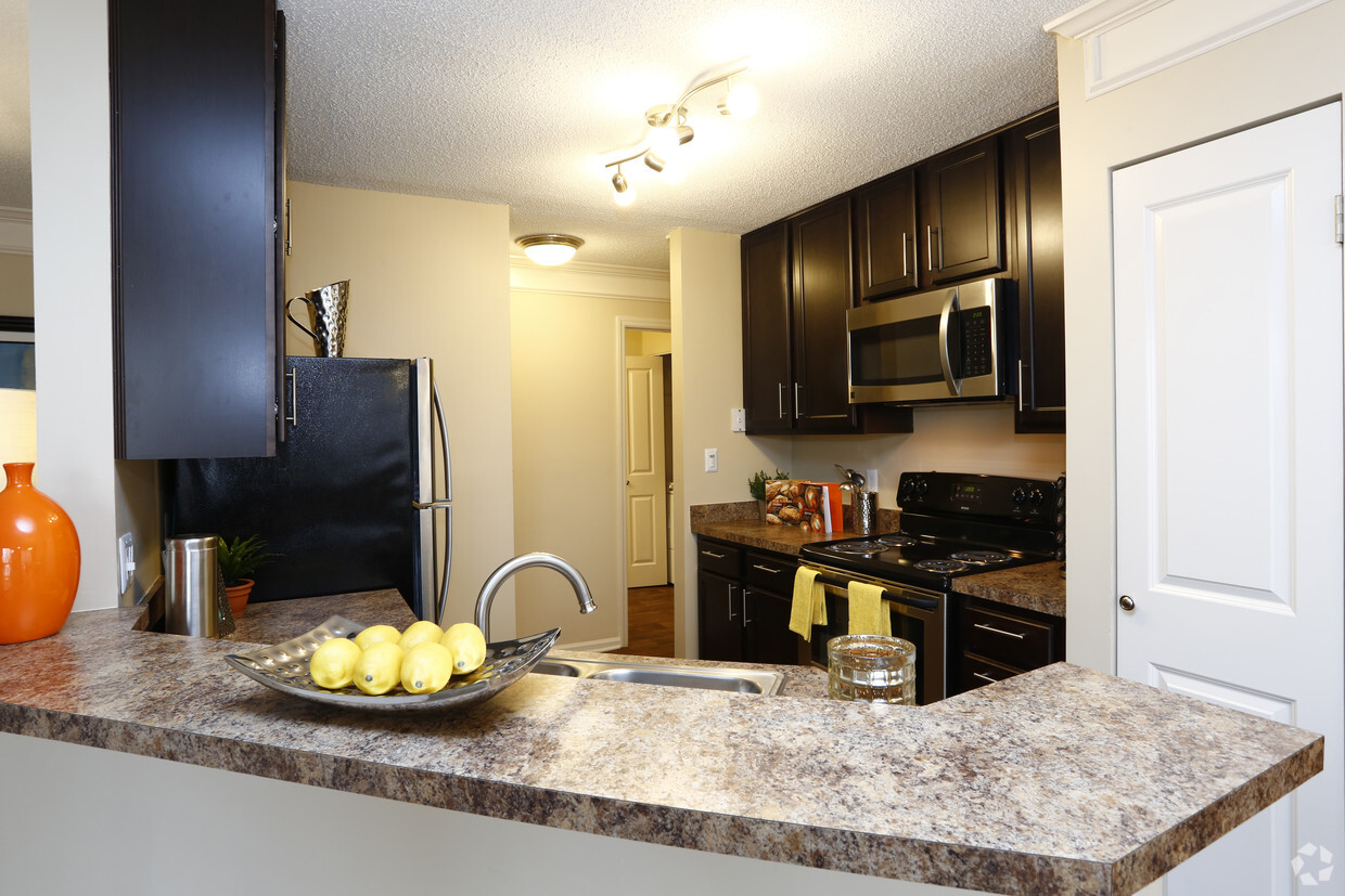 Foto principal - Ashbrook Apartments