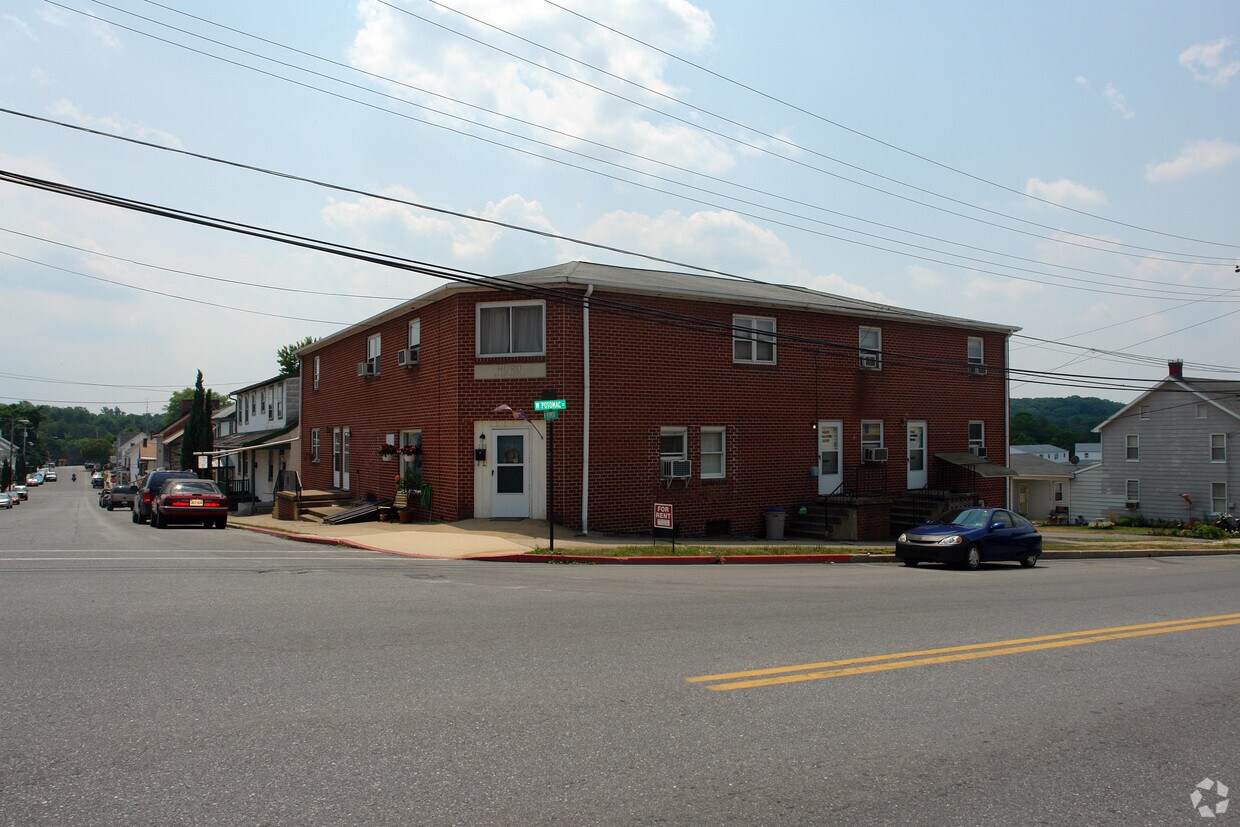 100 W Potomac St, Williamsport, MD 21795 Apartments in Williamsport