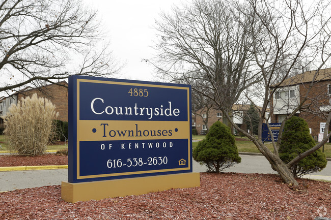 Building Photo - Countryside Townhomes