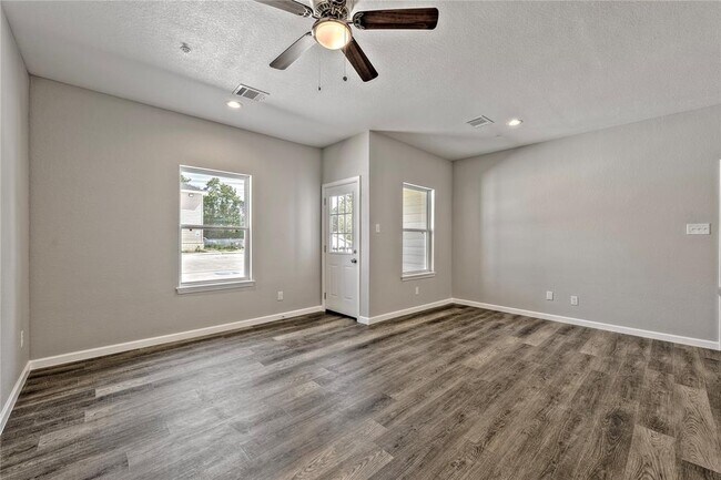 Foto del edificio - 21754 McCleskey Rd