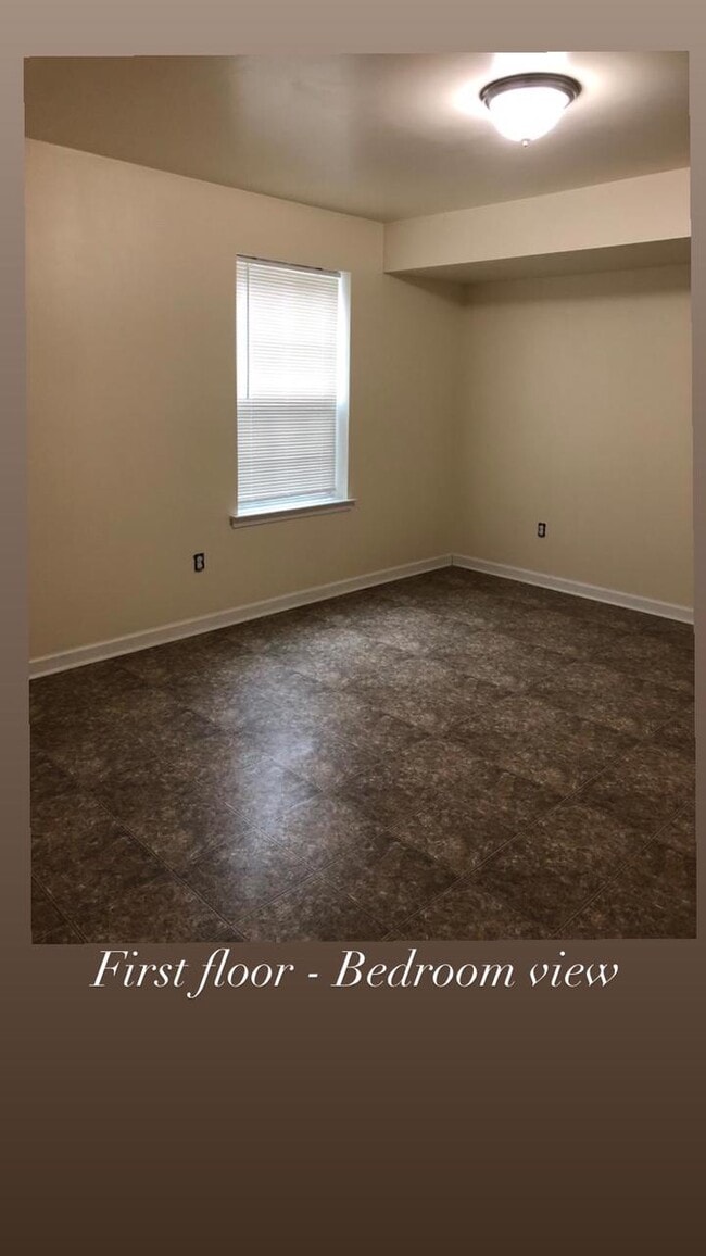 Building Photo - 641 Rigel Way