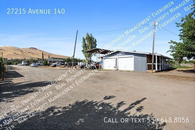 Building Photo - 27215 Avenue 140-