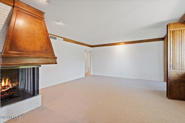 Building Photo - 5456 E Lafayette Blvd