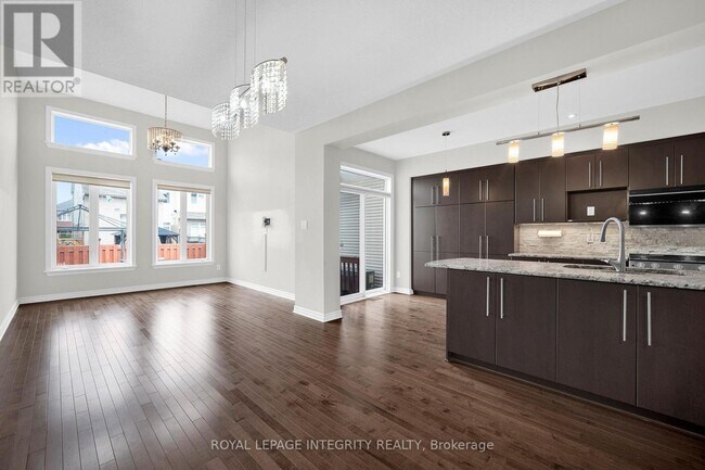 Photo du bâtiment - 6067 N Bluff Dr