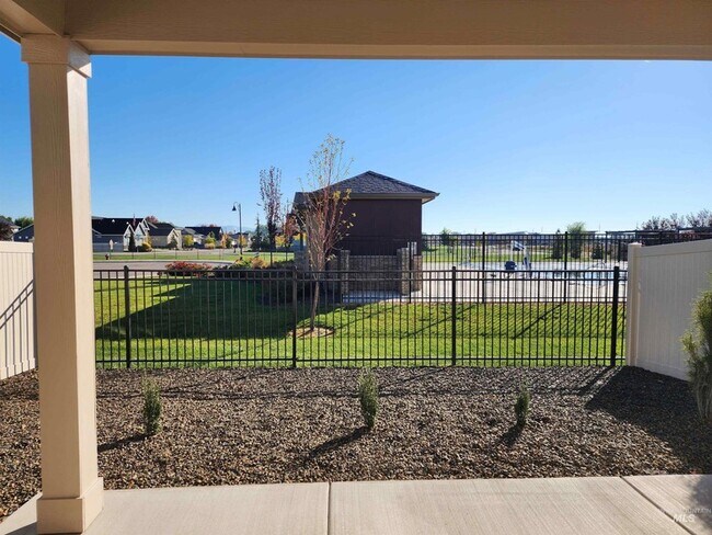 Building Photo - 362 N Lagrasse Ln