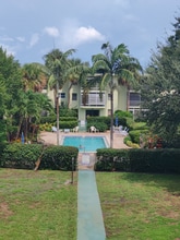 Building Photo - 1100 Ponce De Leon Cir Building Photo - 1100 Ponce De Leon Cir