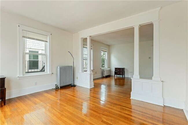 Foto del edificio - 63 Trenton St