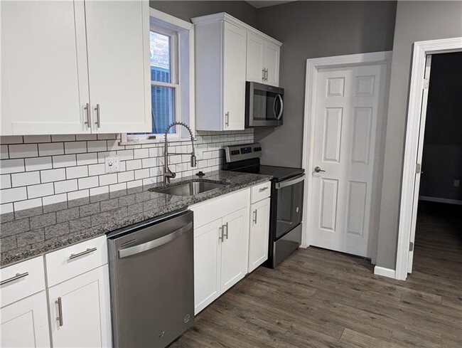 Building Photo - 507 McKean Ave