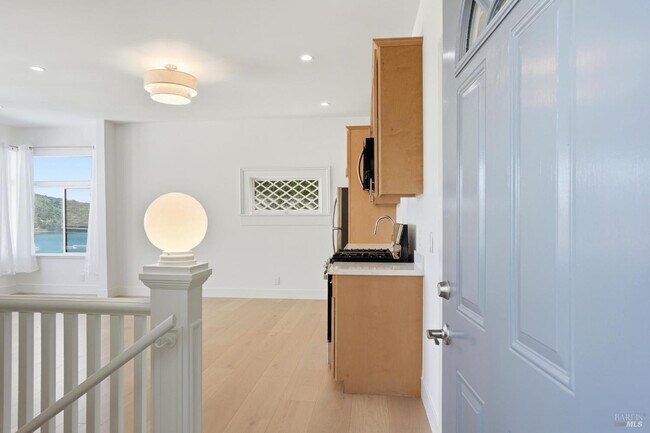 Foto del edificio - 172 Bella Vista Ave