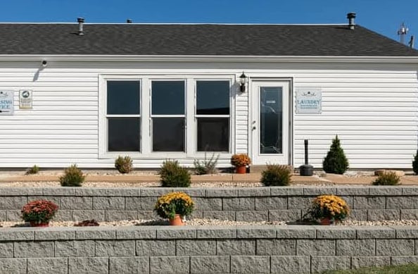 Building Photo - 130 Sandstone Ct