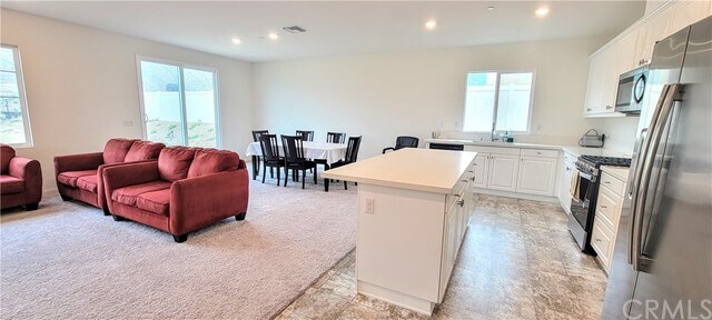 Foto del edificio - 21024 Telegraph Rd