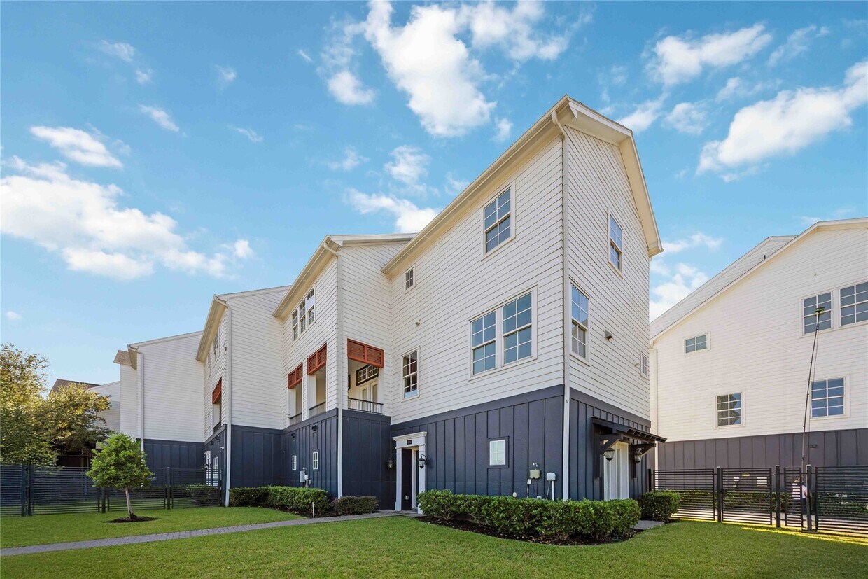 Foto principal - 826 Cage St