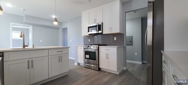 Foto del edificio - 128 Abbott Ave