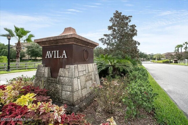 Foto del edificio - 155 Calle el Jardin