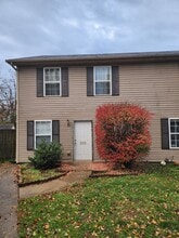 Building Photo - 225 Maple Leaf Ln