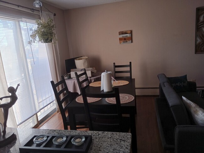 Foto del edificio - 707 11th Ave S