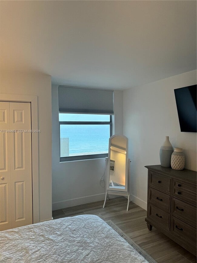 Foto del edificio - 9273 Collins Ave