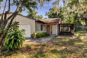 Building Photo - 1106 Golf Club Ct