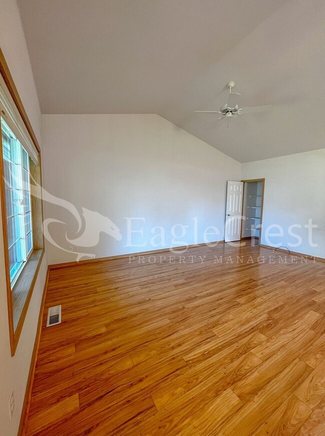 Building Photo - Single Family Home on Spagnuolo Loop