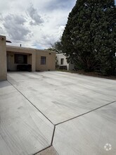 Building Photo - 1315 Dartmouth Dr NE