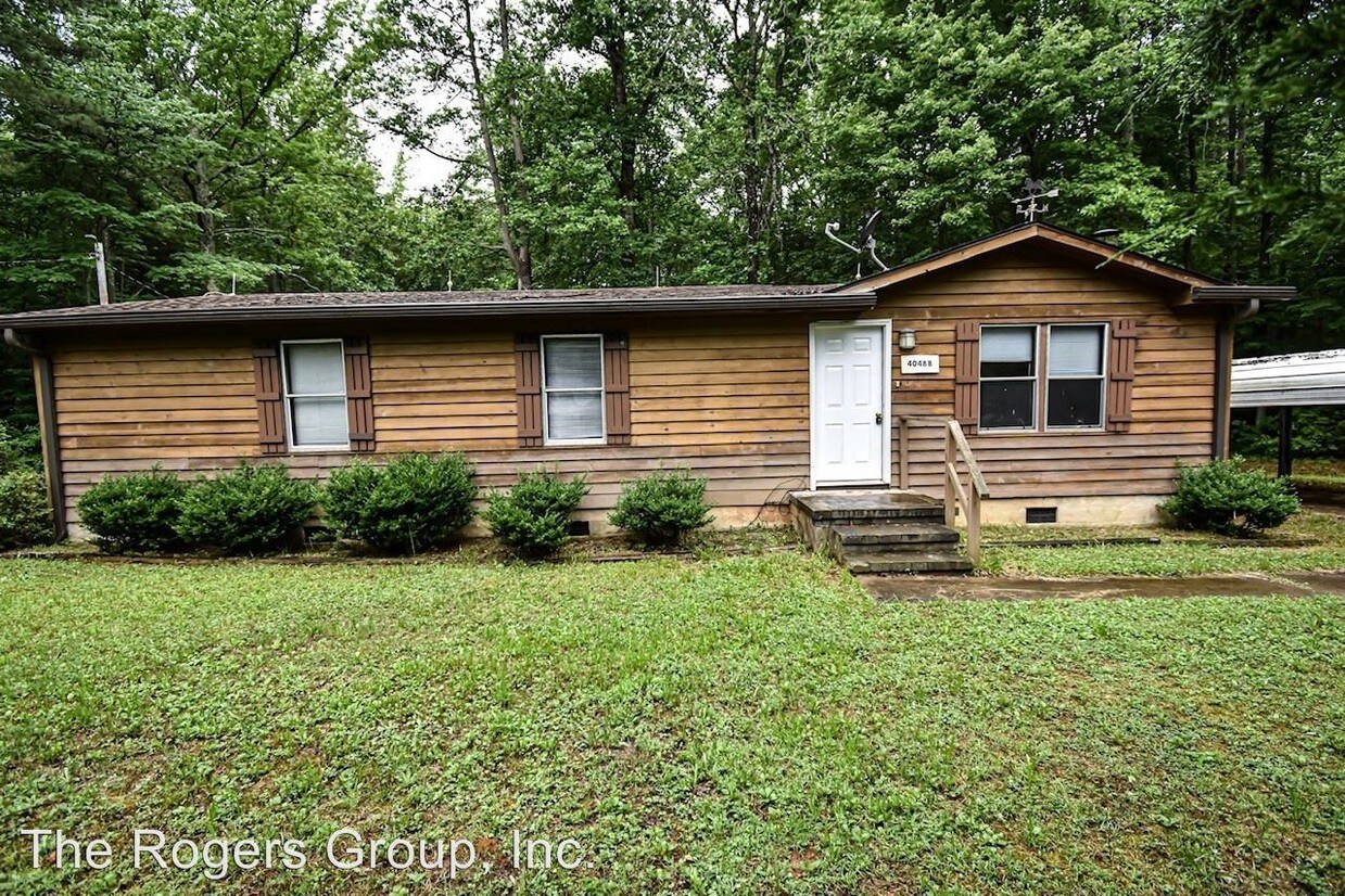 Primary Photo - 3 br, 2 bath House - 4048-B Hwy 56