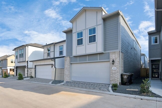 Photo - 8414 Rising Stream Dr Townhome