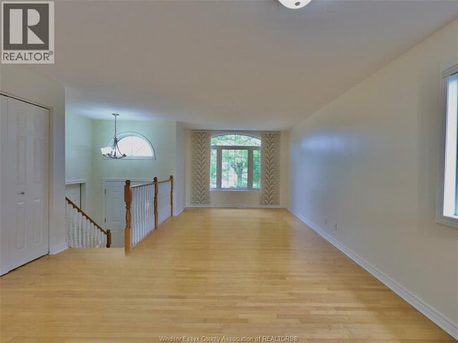 Photo du bâtiment - 4578 Sassafras Ave