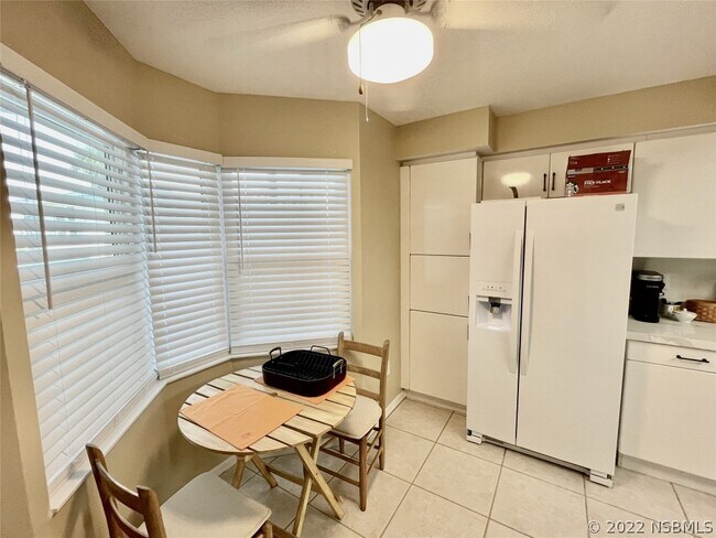 Foto del edificio - 2700 N Peninsula Ave