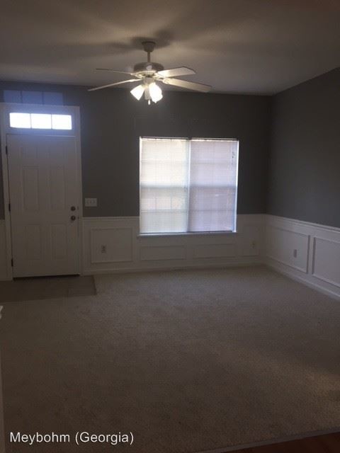 Building Photo - 2 br, 2.5 bath House - 2011 Creekside Court