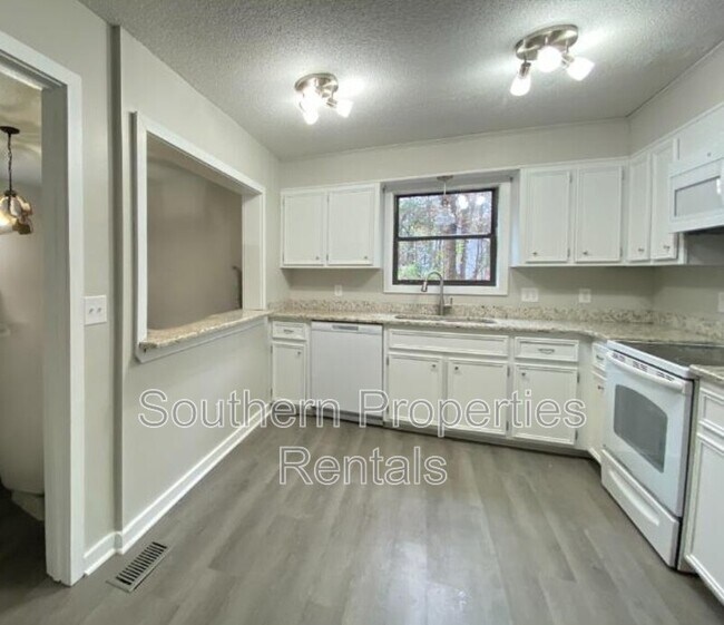 Building Photo - 314 Watergap Dr