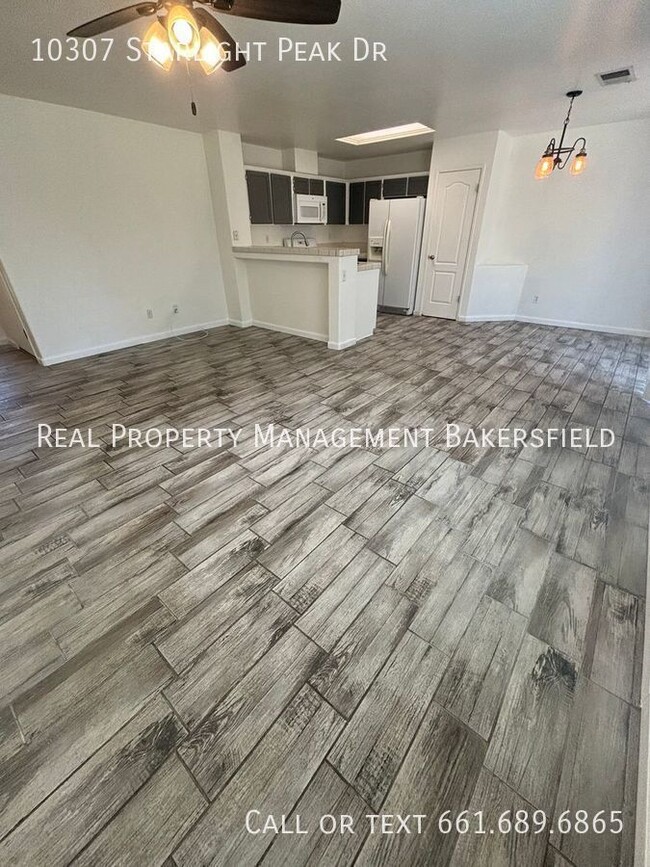 Foto del edificio - 10307 Starlight Peak Dr