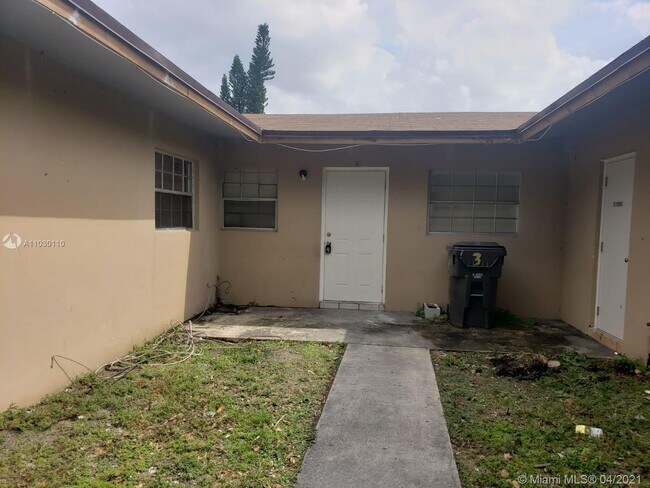 Foto del edificio - 4090 NW 31st Terrace