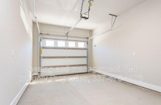 Building Photo - 108 Foster Grove Drive