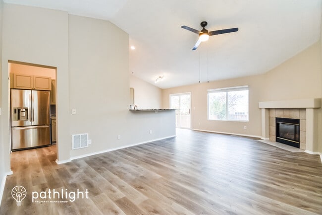 Building Photo - 4114 Vernal Circle