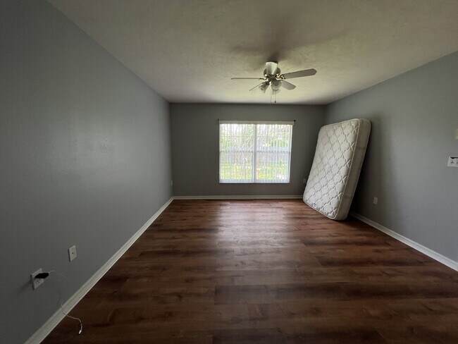 Foto del edificio - Charming 3-Bed, 2-Bath Home in Kissimmee –...