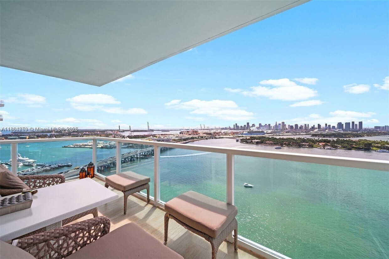 Foto principal - 650 West Ave
