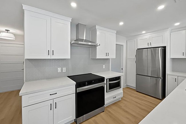 Foto del edificio - 5743 Ludington Dr