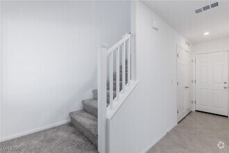 Building Photo - 1132 Ammonite Ave