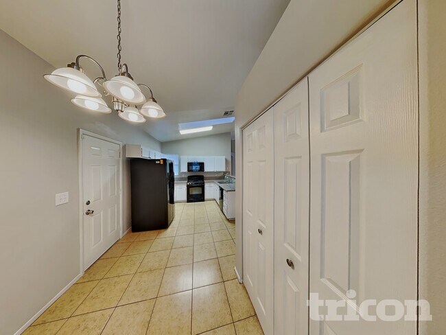 Foto del edificio - 6232 Diazo St