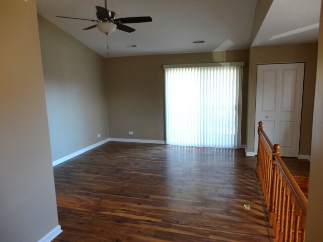 Foto del edificio - 597 E Windgate Ct
