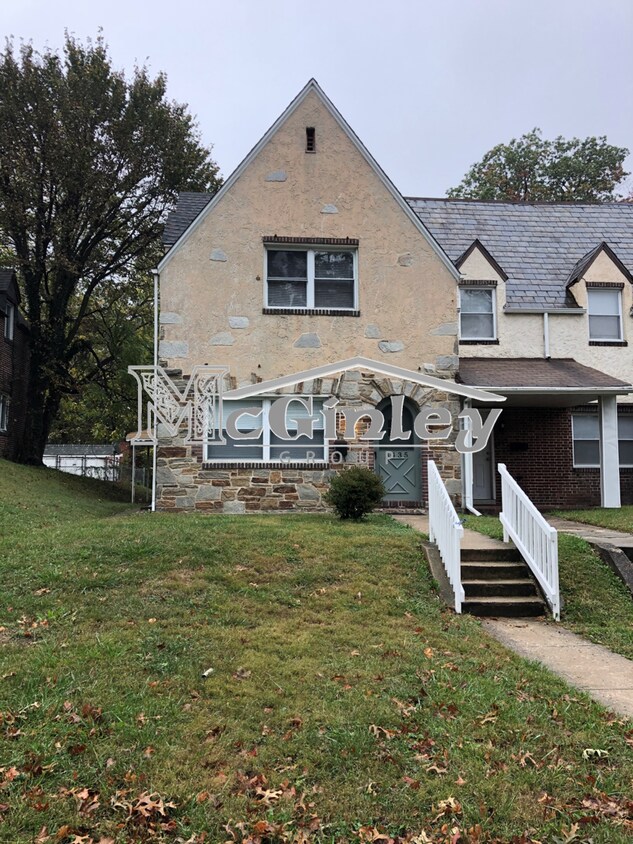 Primary Photo - 3435 Wabash Ave